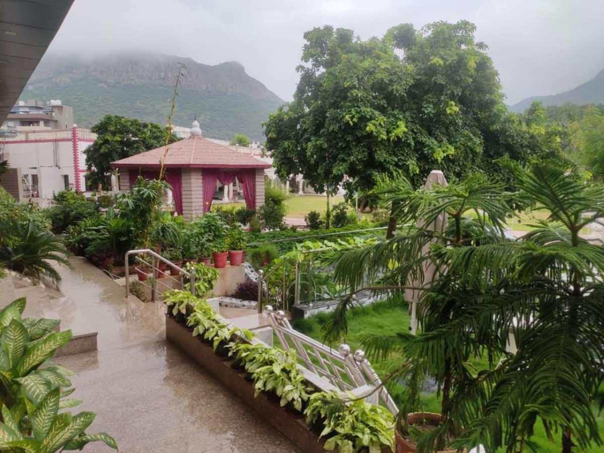 Citi Pride Garden And Hotel Ajmer Ngoại thất bức ảnh